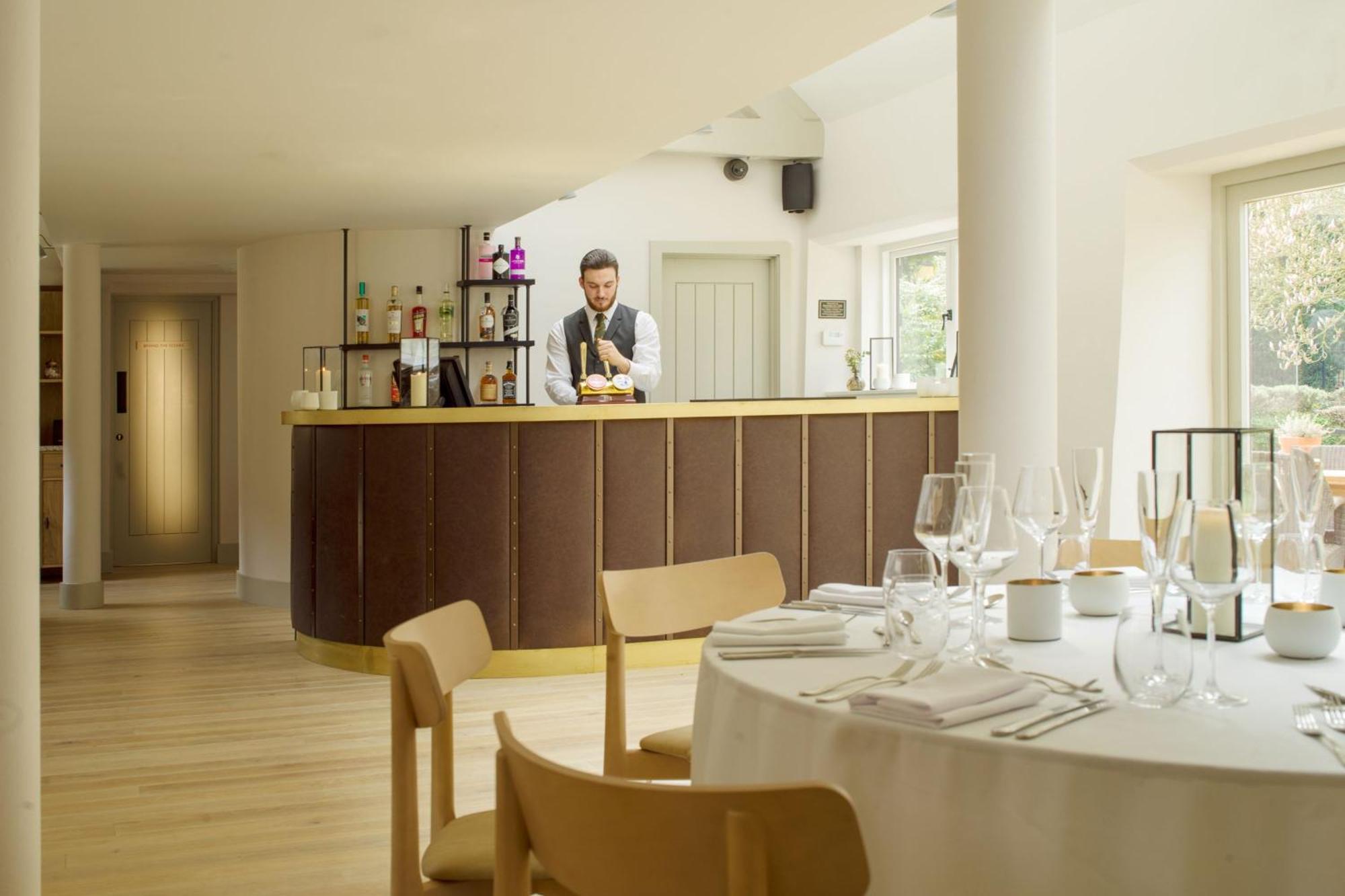Minster Mill Hotel 米尼斯特洛夫尔 外观 照片
