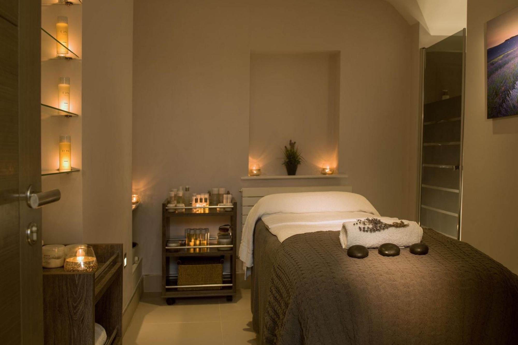 Minster Mill Hotel 米尼斯特洛夫尔 外观 照片