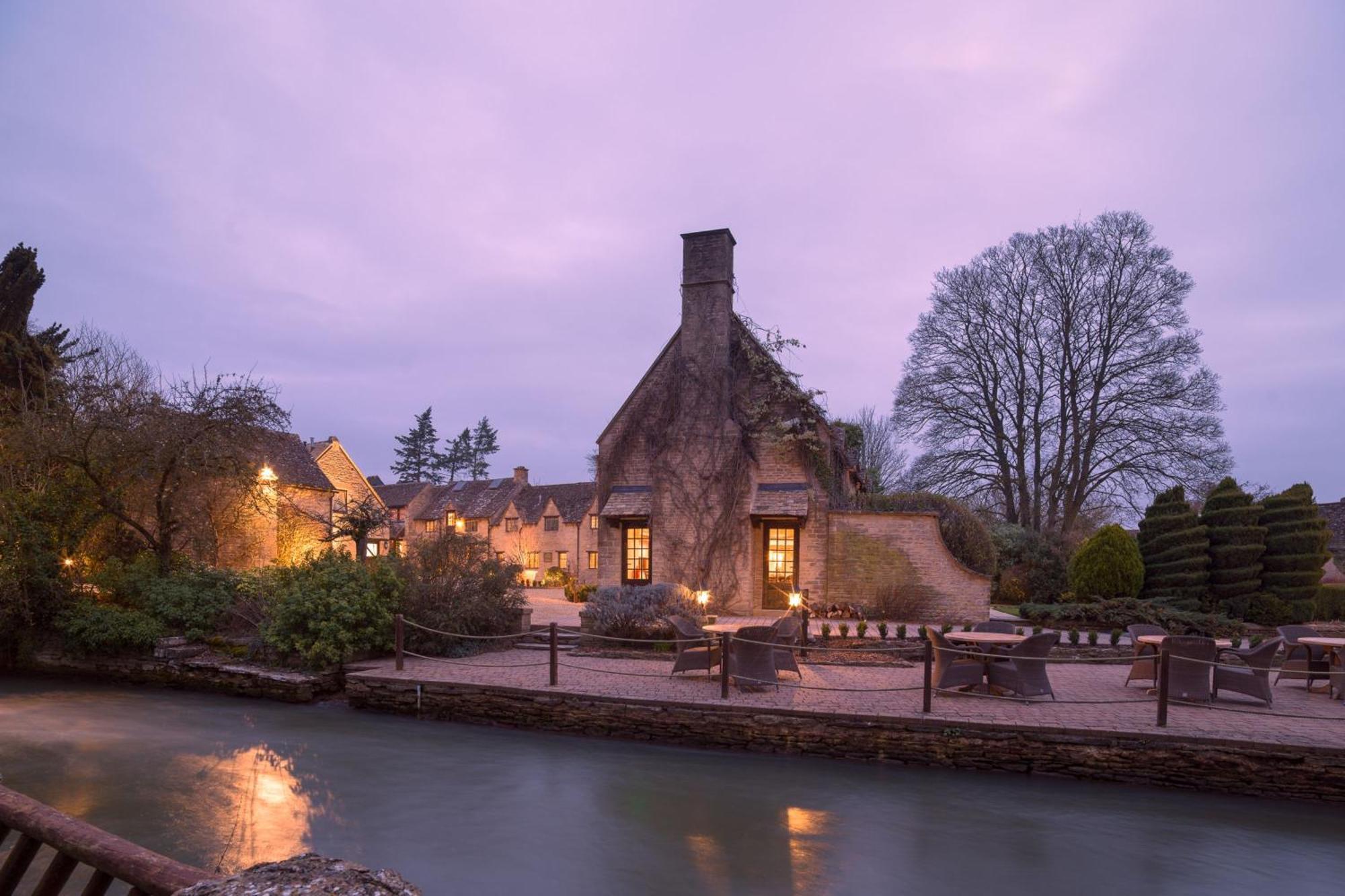 Minster Mill Hotel 米尼斯特洛夫尔 外观 照片