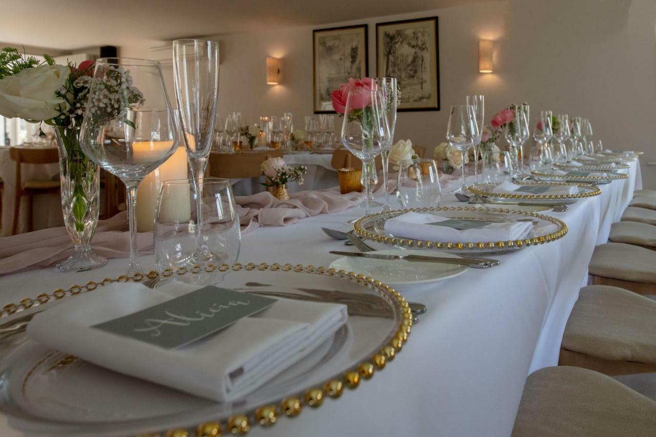 Minster Mill Hotel 米尼斯特洛夫尔 外观 照片
